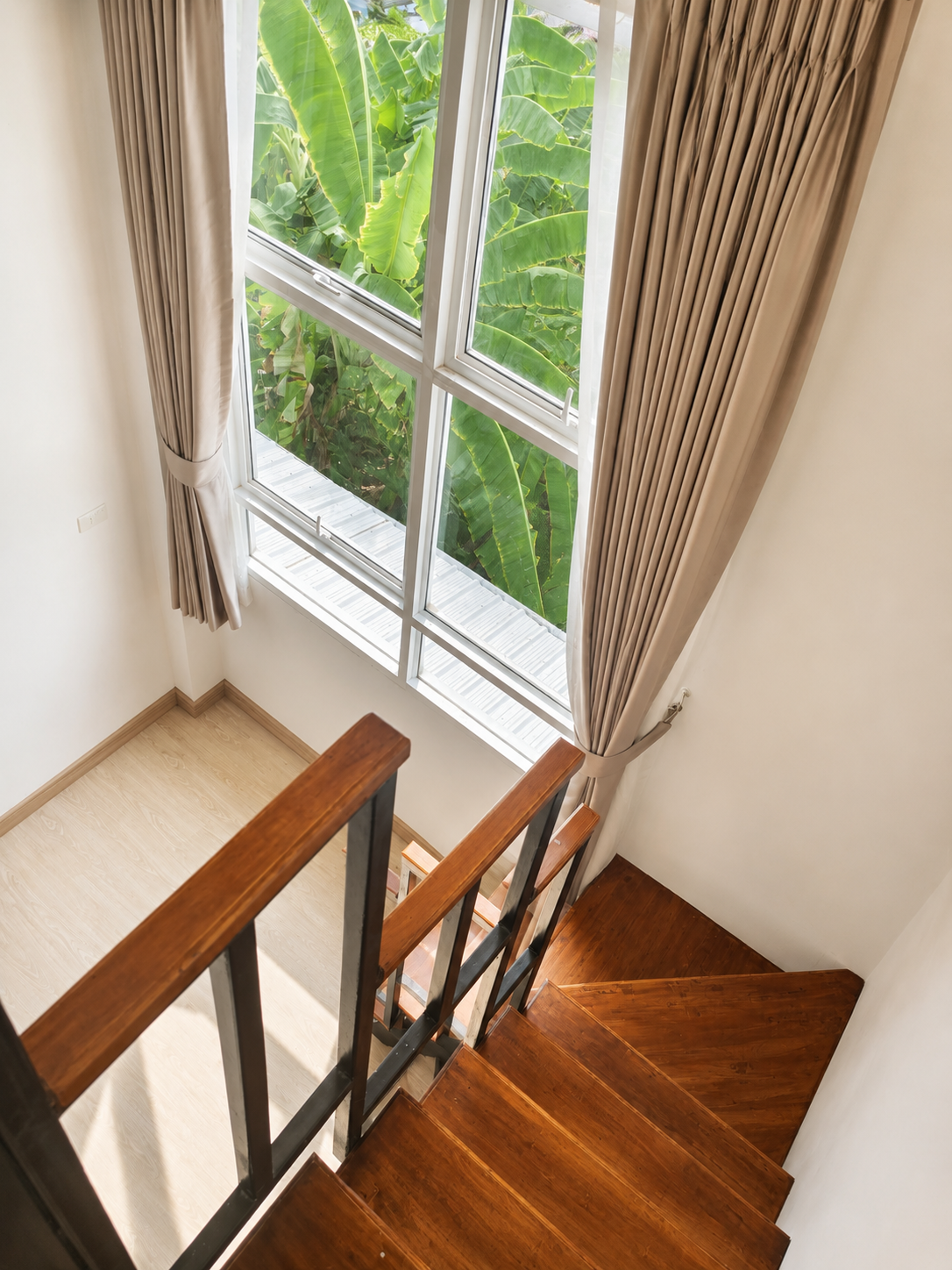 Bedroom 2 Mezzanine